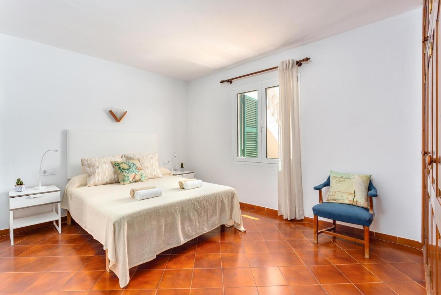 Villa Miguels Arenal d'en Castell Bagian luar foto